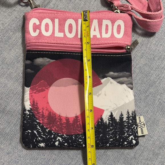 Robin Ruth Pink and Black Colorado Crossbody Bag NWOT - Picture 7 of 8